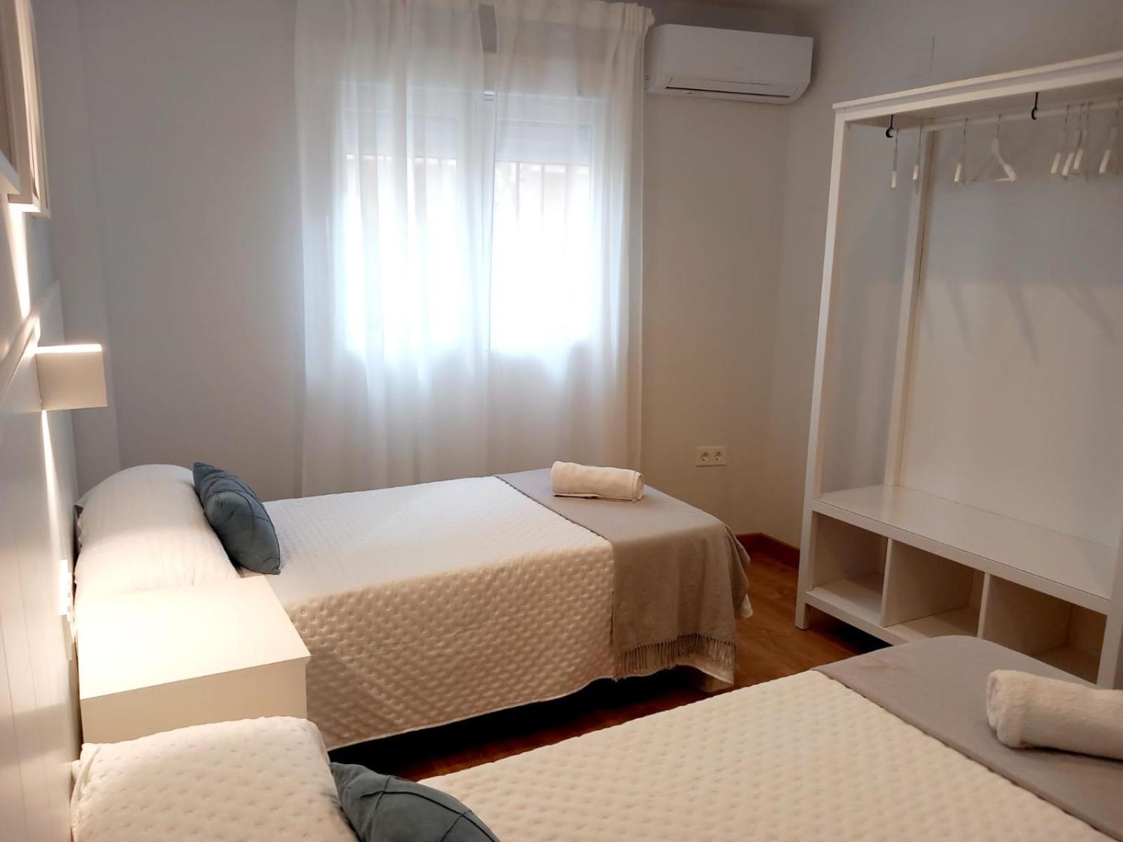 Apartamento Turistico Palacio De Los Deportes กรานาดา ภายนอก รูปภาพ